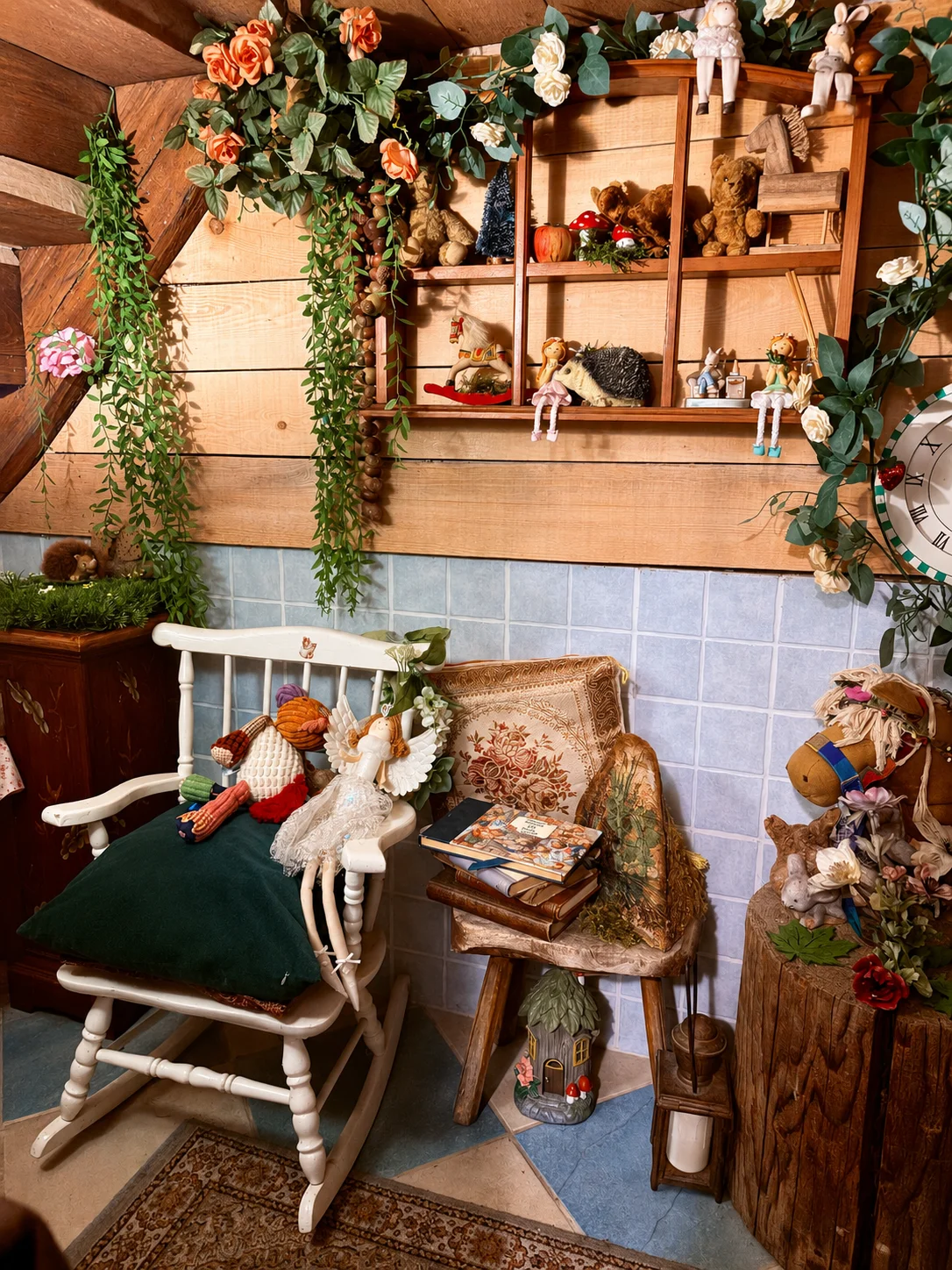 Bajkoviti kutak za djecu na Posjedu Contessa s igračkama, slikovnicama i starinskim detaljima za izlete vrtića i škola.